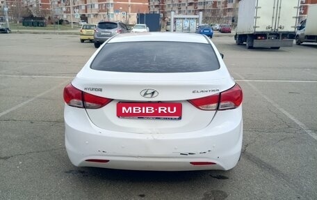 Hyundai Elantra V, 2012 год, 690 000 рублей, 2 фотография