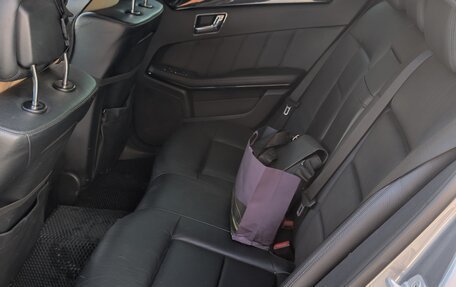 Mercedes-Benz E-Класс, 2010 год, 779 000 рублей, 8 фотография