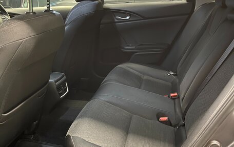 Honda Insight III, 2019 год, 2 150 000 рублей, 10 фотография