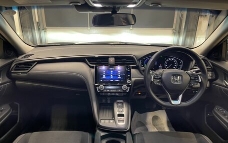 Honda Insight III, 2019 год, 2 150 000 рублей, 12 фотография