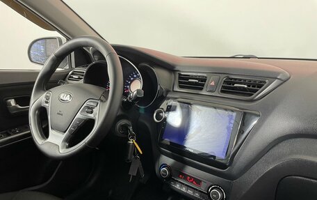 KIA Rio III рестайлинг, 2016 год, 919 000 рублей, 13 фотография