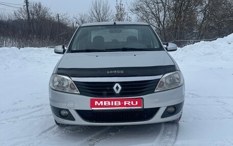 Renault Logan I, 2014 год, 400 000 рублей, 1 фотография