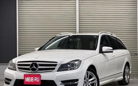 Mercedes-Benz C-Класс, 2012 год, 1 150 000 рублей, 1 фотография