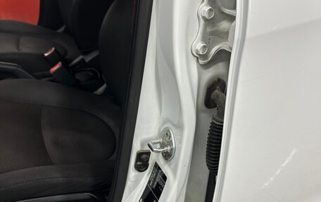 KIA Rio III рестайлинг, 2015 год, 940 000 рублей, 5 фотография