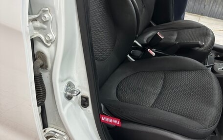 KIA Rio III рестайлинг, 2015 год, 940 000 рублей, 4 фотография