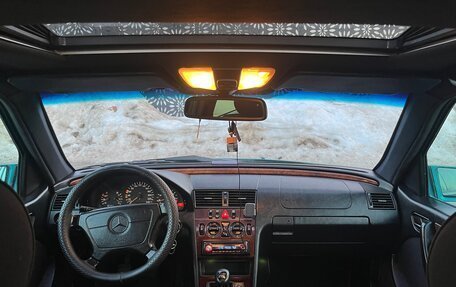 Mercedes-Benz C-Класс, 1998 год, 370 000 рублей, 8 фотография