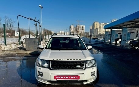 Land Rover Freelander II рестайлинг 2, 2013 год, 2 350 000 рублей, 3 фотография