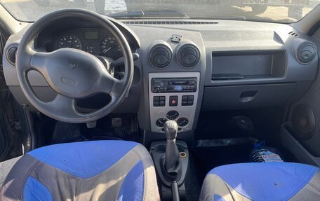 Renault Logan I, 2006 год, 250 000 рублей, 10 фотография