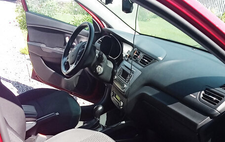 KIA Rio III рестайлинг, 2016 год, 1 070 000 рублей, 5 фотография