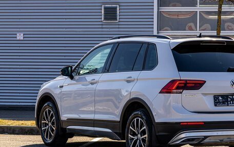 Volkswagen Tiguan II, 2018 год, 2 395 000 рублей, 9 фотография