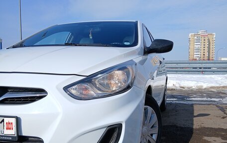 Hyundai Solaris II рестайлинг, 2013 год, 749 000 рублей, 1 фотография