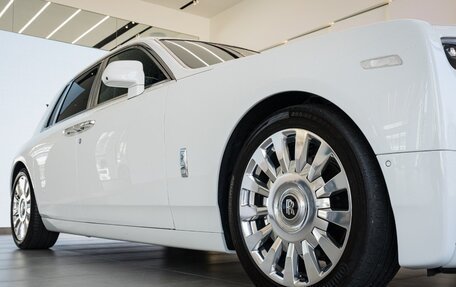 Rolls-Royce Phantom VIII, 2019 год, 39 900 000 рублей, 4 фотография