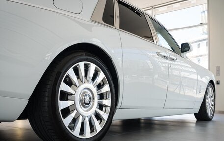 Rolls-Royce Phantom VIII, 2019 год, 39 900 000 рублей, 10 фотография