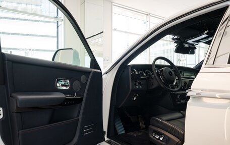 Rolls-Royce Phantom VIII, 2019 год, 39 900 000 рублей, 25 фотография