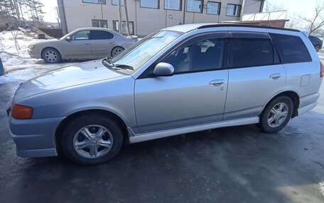 Nissan Wingroad III, 2000 год, 320 000 рублей, 2 фотография