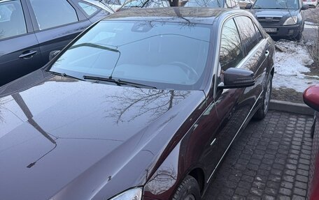 Mercedes-Benz E-Класс, 2012 год, 1 850 000 рублей, 10 фотография