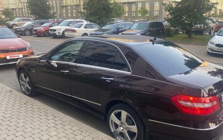 Mercedes-Benz E-Класс, 2012 год, 1 850 000 рублей, 5 фотография