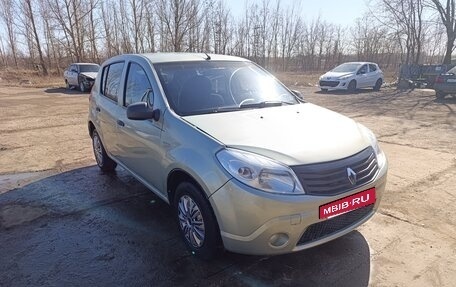 Renault Sandero I, 2011 год, 375 000 рублей, 2 фотография