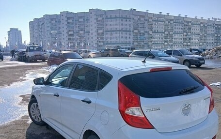 Hyundai Solaris II рестайлинг, 2013 год, 749 000 рублей, 4 фотография
