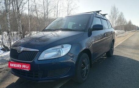 Skoda Fabia II, 2011 год, 575 000 рублей, 2 фотография