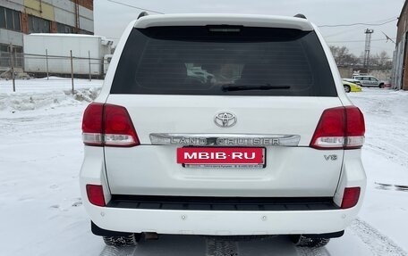 Toyota Land Cruiser 200, 2010 год, 3 650 000 рублей, 6 фотография