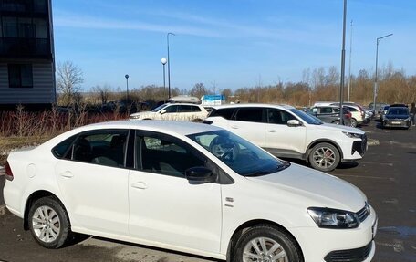 Volkswagen Polo VI (EU Market), 2013 год, 930 000 рублей, 2 фотография