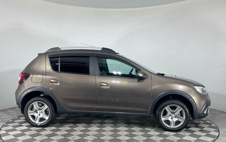 Renault Sandero II рестайлинг, 2021 год, 1 421 000 рублей, 4 фотография