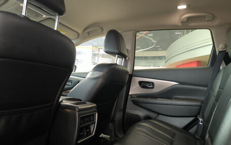 Nissan Murano, 2017 год, 2 650 000 рублей, 15 фотография