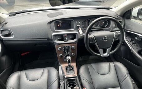 Volvo V40 II рестайлинг, 2018 год, 1 450 000 рублей, 6 фотография