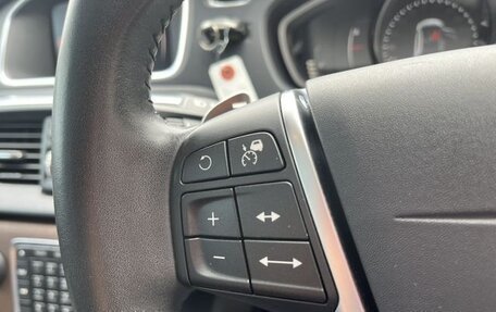 Volvo V40 II рестайлинг, 2018 год, 1 450 000 рублей, 14 фотография