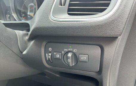 Volvo V40 II рестайлинг, 2018 год, 1 450 000 рублей, 16 фотография