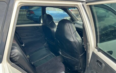 Toyota Corolla, 2000 год, 399 000 рублей, 13 фотография