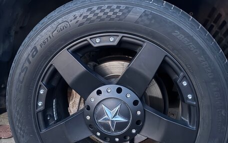 Toyota Land Cruiser 200, 2019 год, 7 100 000 рублей, 10 фотография