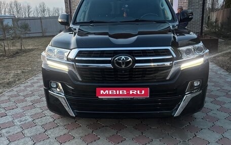 Toyota Land Cruiser 200, 2019 год, 7 100 000 рублей, 17 фотография