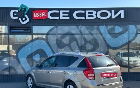KIA cee'd I рестайлинг, 2010 год, 737 000 рублей, 3 фотография
