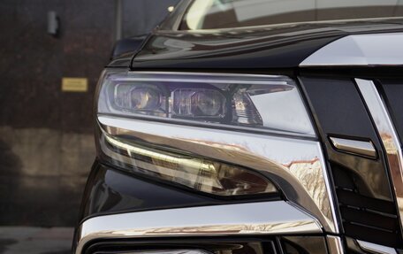 Toyota Alphard III, 2018 год, 3 750 000 рублей, 11 фотография