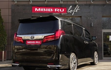 Toyota Alphard III, 2018 год, 3 750 000 рублей, 7 фотография