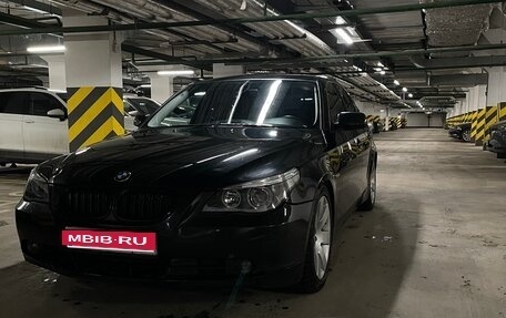 BMW 5 серия, 2004 год, 1 199 000 рублей, 1 фотография