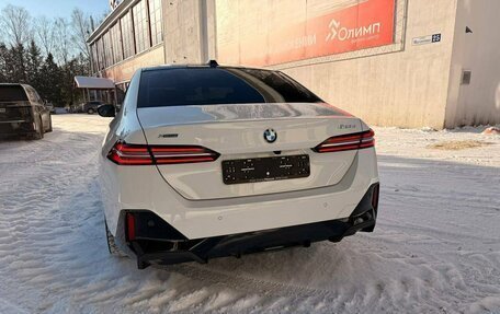 BMW 5 серия, 2024 год, 8 600 000 рублей, 5 фотография