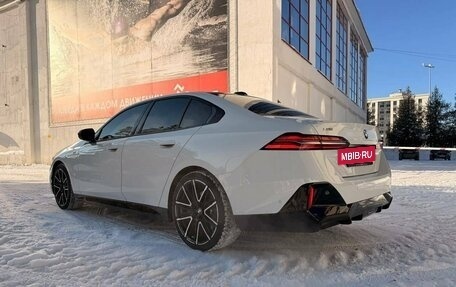 BMW 5 серия, 2024 год, 8 600 000 рублей, 8 фотография