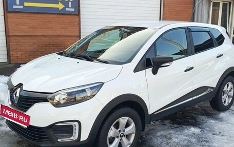 Renault Kaptur I рестайлинг, 2019 год, 1 550 000 рублей, 6 фотография