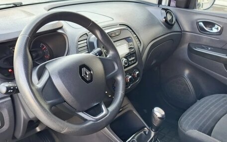 Renault Kaptur I рестайлинг, 2019 год, 1 550 000 рублей, 23 фотография