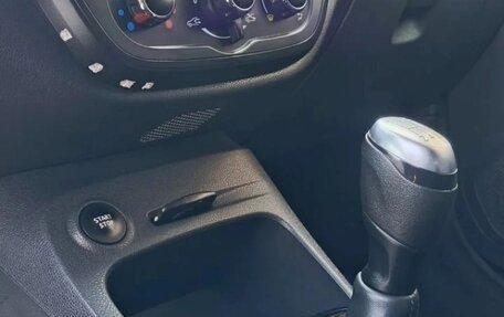 Renault Kaptur I рестайлинг, 2019 год, 1 550 000 рублей, 29 фотография