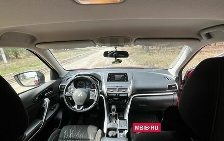 Mitsubishi Eclipse Cross, 2018 год, 1 650 000 рублей, 6 фотография