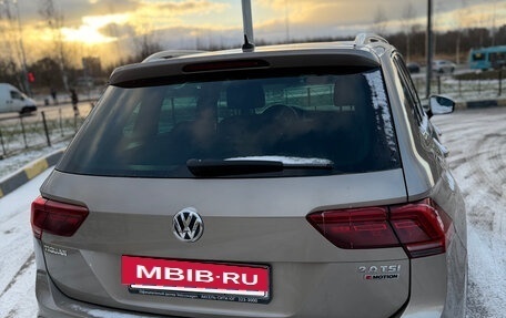 Volkswagen Tiguan II, 2017 год, 2 700 000 рублей, 4 фотография