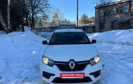 Renault Sandero II рестайлинг, 2019 год, 720 000 рублей, 3 фотография