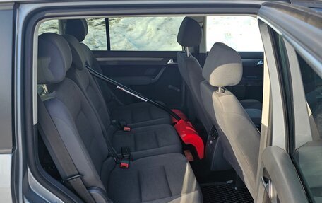 Volkswagen Touran III, 2009 год, 580 000 рублей, 9 фотография