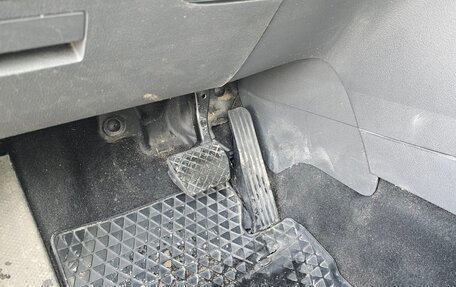 Volkswagen Touran III, 2009 год, 580 000 рублей, 11 фотография