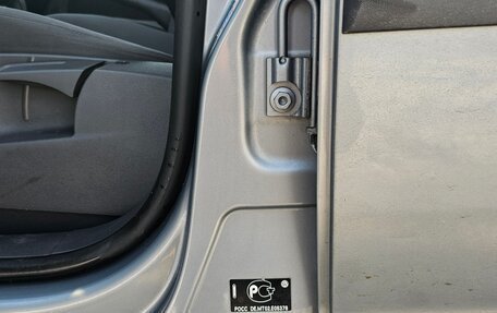 Volkswagen Touran III, 2009 год, 580 000 рублей, 13 фотография