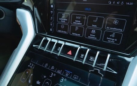 Lamborghini Urus I, 2020 год, 20 888 000 рублей, 11 фотография